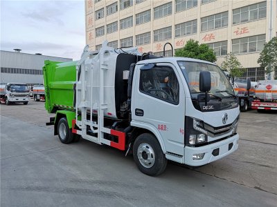 掛桶式8方污泥清運(yùn)車